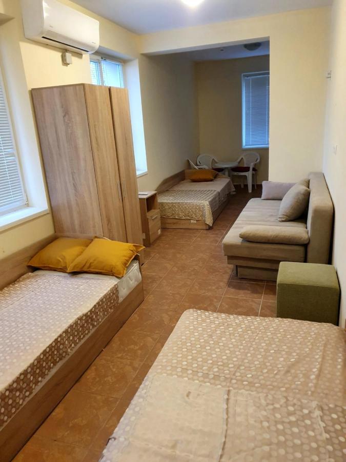 Viriks Hotel Burgas Exterior photo