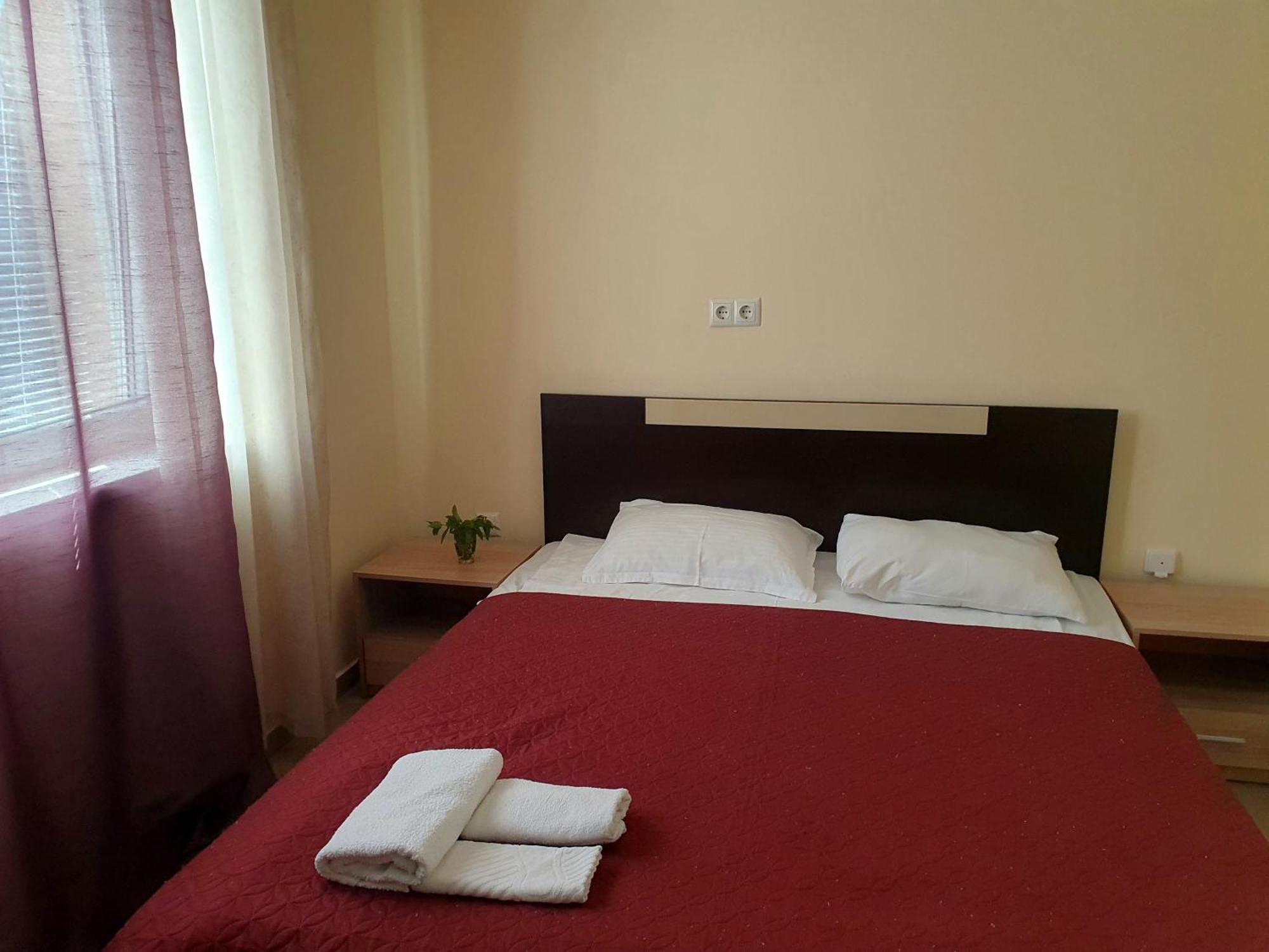 Viriks Hotel Burgas Exterior photo