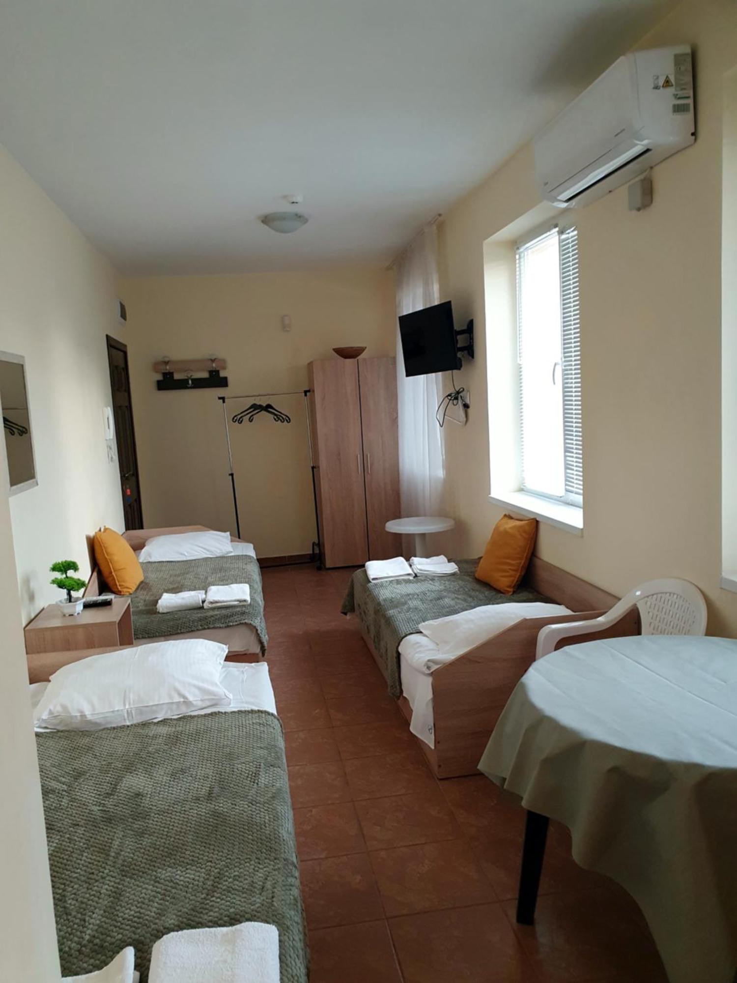 Viriks Hotel Burgas Exterior photo
