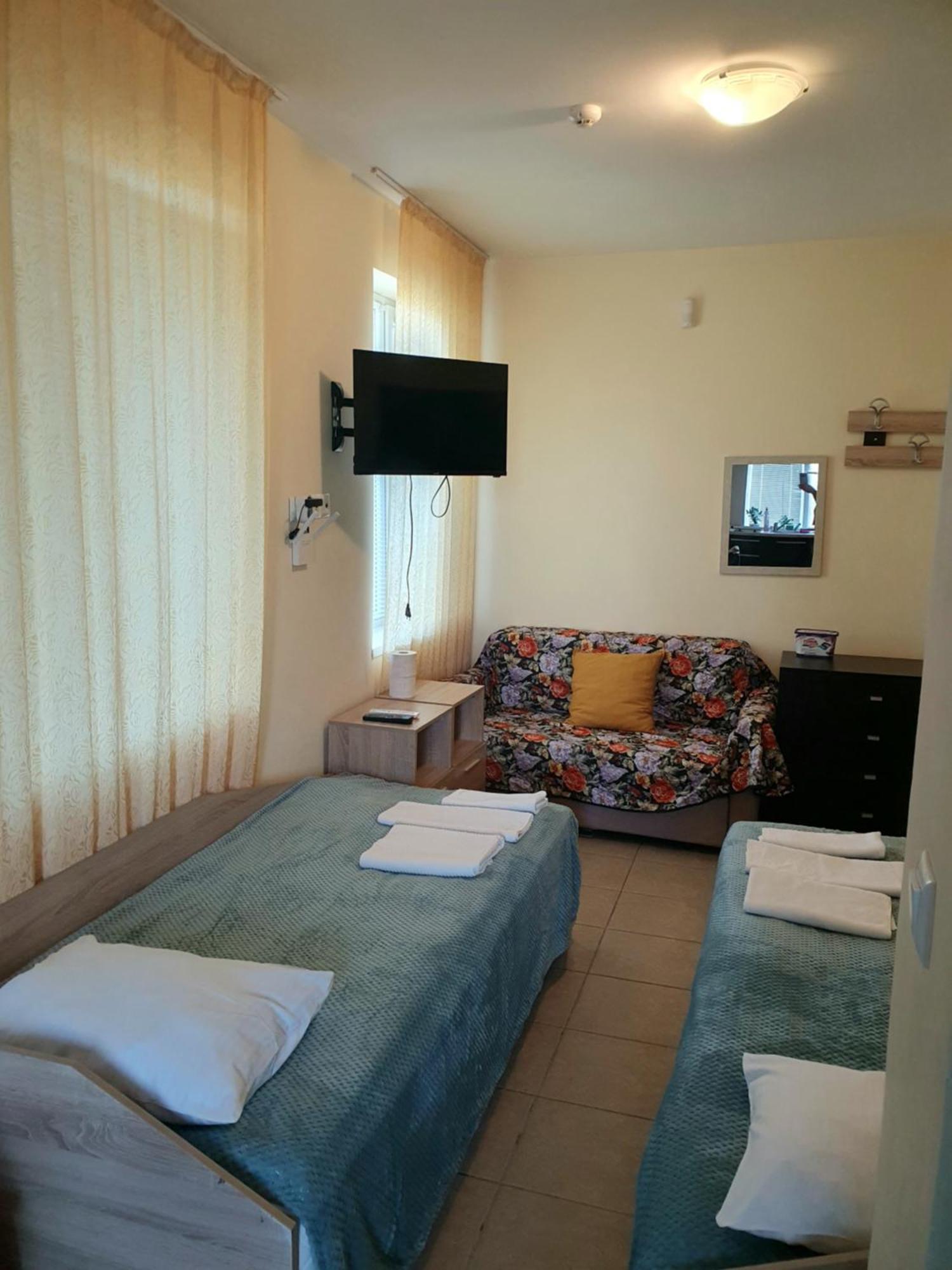 Viriks Hotel Burgas Exterior photo